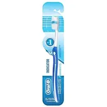 ESCOVA DENTAL ORAL-B INDICATOR PLUS MACIA 35