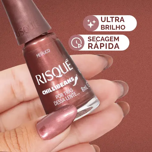 ESMALTE RISQUE CHILLI BEANS POR TRAS DESSA LENTE